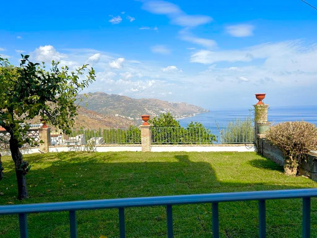 Villa Diana Exclusive Apartment Taormina Eksteriør bilde